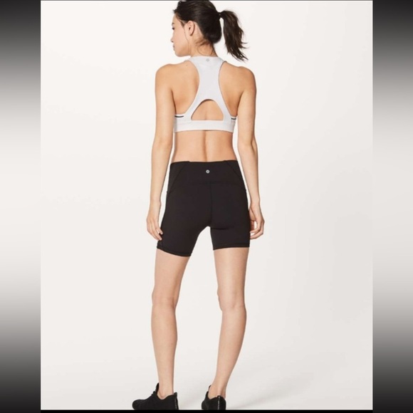 15 LULULEMON Pace Perfect sports Bra - Picture 2 of 4